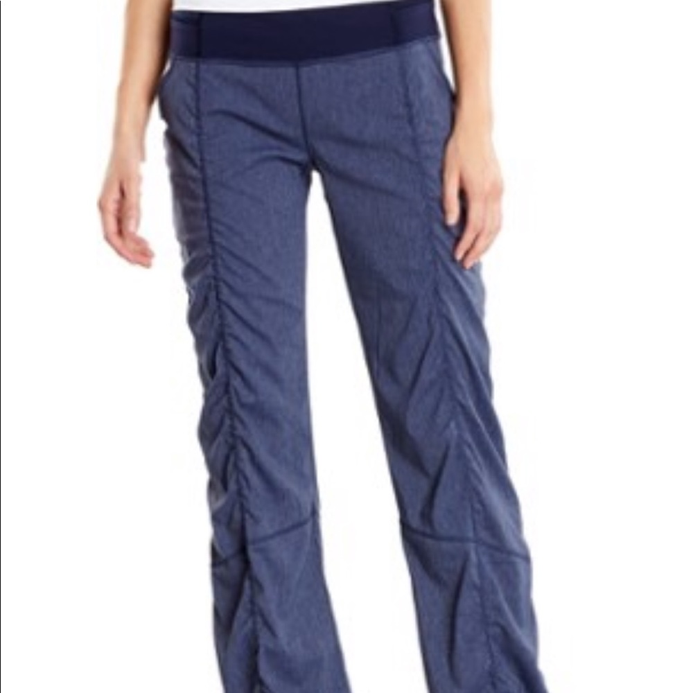 Lucy pants